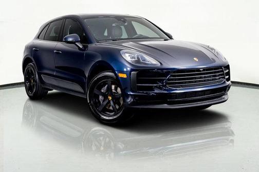 2021 Porsche Macan Base