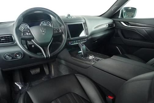 2022 Maserati Levante Modena
