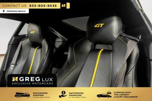 2015 Aston Martin Vantage GT Base