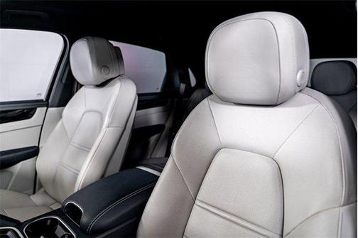 2022 Porsche Cayenne S