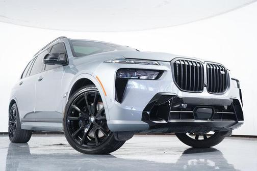 2025 BMW X7 M60i