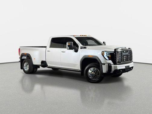 White Frost 2025 GMC Sierra 3500 Denali