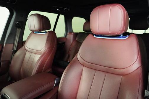 2025 Land Rover Range Rover P530 SE