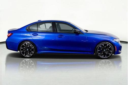 2025 BMW M340 M340i