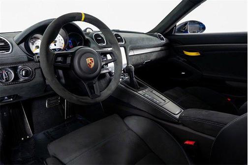 2024 Porsche 718 Cayman GT4 RS