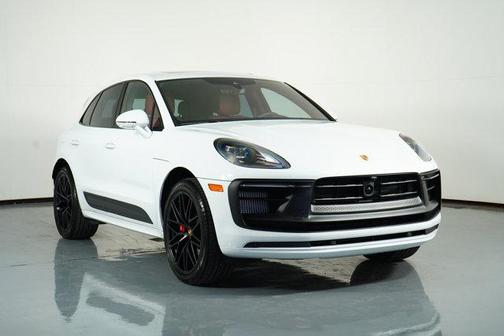 2024 Porsche Macan GTS