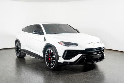 2023 Lamborghini Urus S