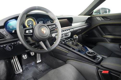 2024 Porsche 911 GT3 w/Touring Package
