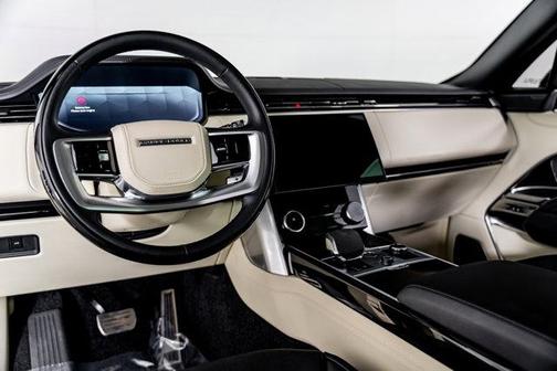 2023 Land Rover Range Rover Autobiography