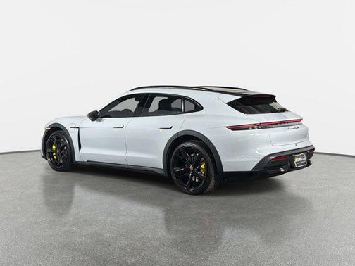 2024 Porsche Taycan Turbo