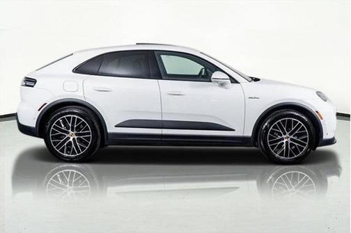 2025 Porsche Macan Electric RWD