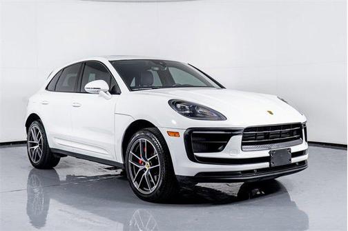 2022 Porsche Macan Base