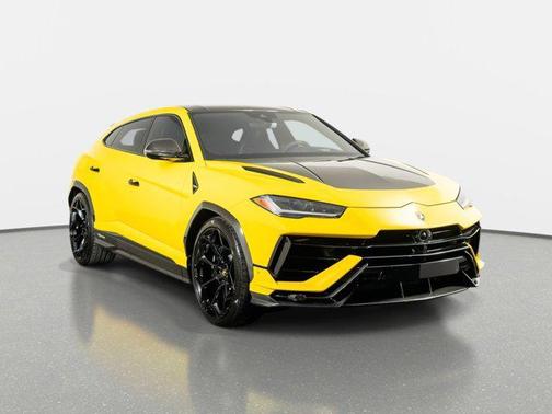 2023 Lamborghini Urus Performante