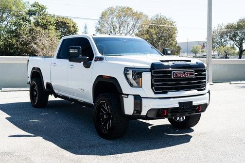 2025 GMC Sierra 2500 AT4