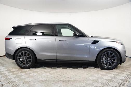 2023 Land Rover Range Rover Sport SE