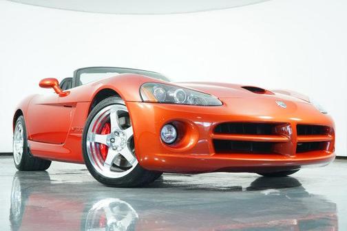2005 Dodge Viper SRT10