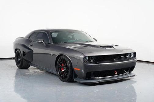 2016 Dodge Challenger SRT Hellcat