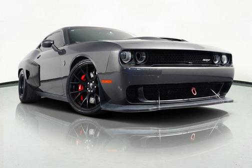 2016 Dodge Challenger SRT Hellcat