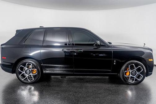 2023 Rolls-Royce Cullinan Black Badge