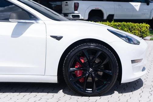 2020 Tesla Model 3 Long Range