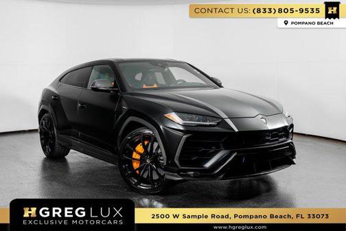 2022 Lamborghini Urus 