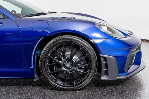 2023 Porsche 718 Cayman GT4 RS