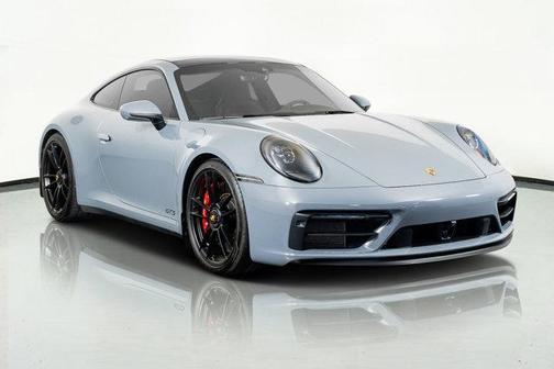 2024 Porsche 911 Carrera 4 GTS
