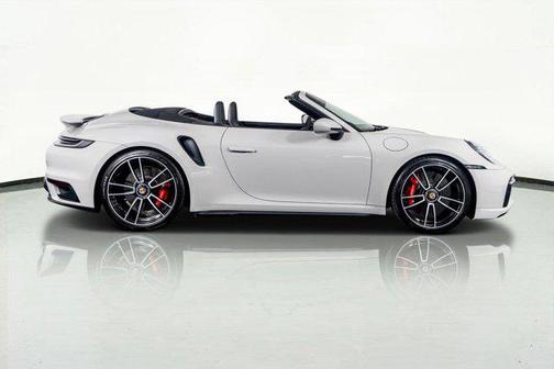 2022 Porsche 911 Turbo