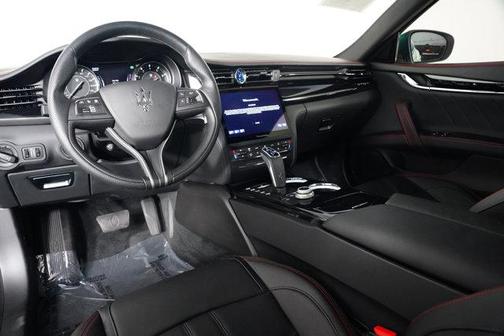 2024 Maserati Quattroporte Modena Ultima Q4