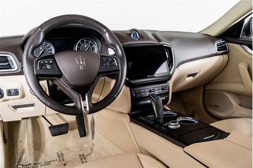 2022 Maserati Ghibli Modena