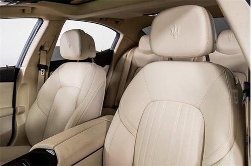 2022 Maserati Ghibli Modena