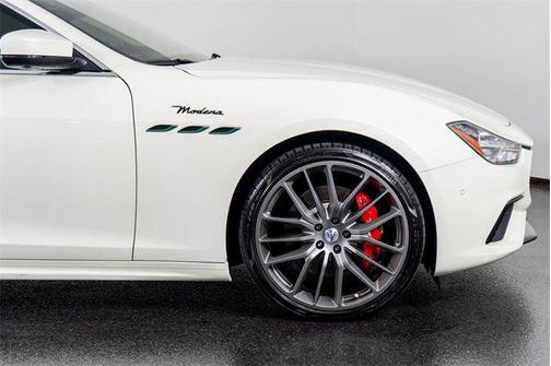 2022 Maserati Ghibli Modena