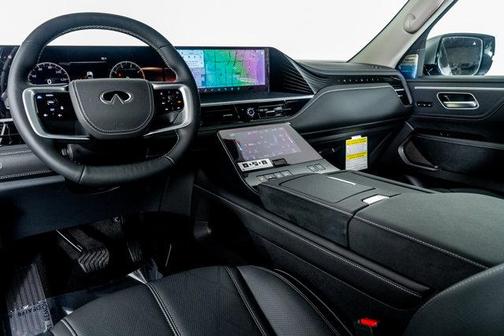2025 INFINITI QX80 SENSORY AWD
