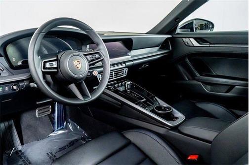 2025 Porsche 911 Carrera