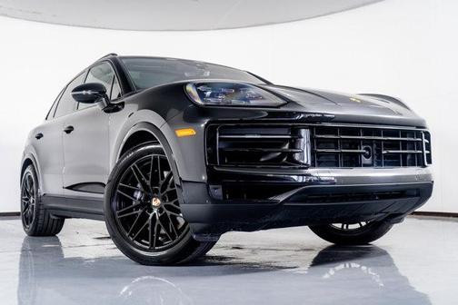 2024 Porsche Cayenne Base