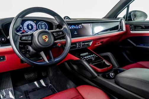 2024 Porsche Cayenne Base