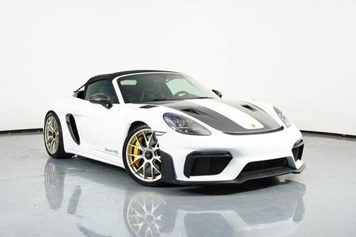 2024 Porsche 718 Spyder RS