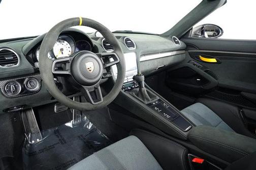 2024 Porsche 718 Spyder RS