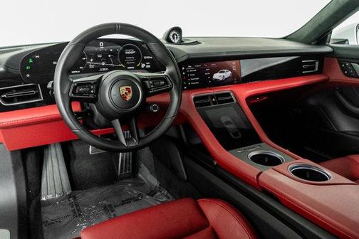 2024 Porsche Taycan Turbo