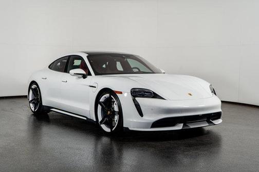 2024 Porsche Taycan Turbo