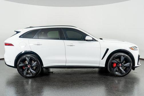 2022 Jaguar F-PACE SVR