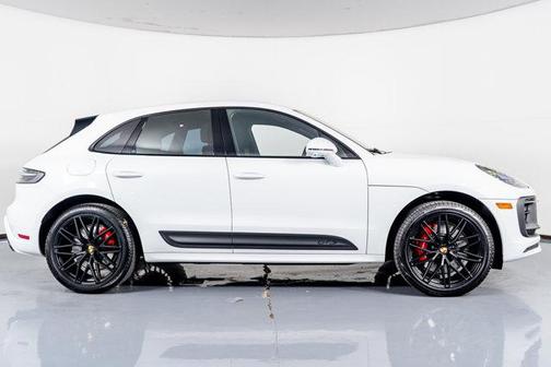 2024 Porsche Macan GTS