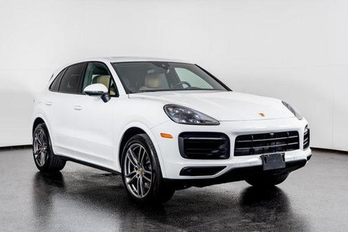 2022 Porsche Cayenne S