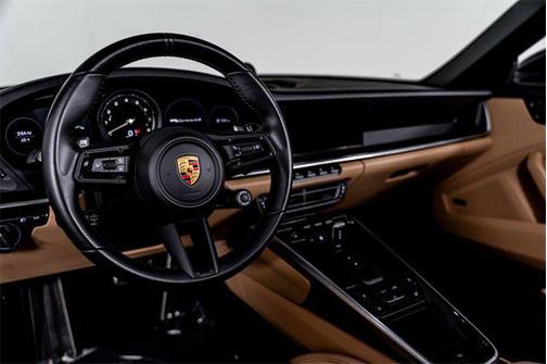 2022 Porsche 911 Carrera 4S Cabriolet