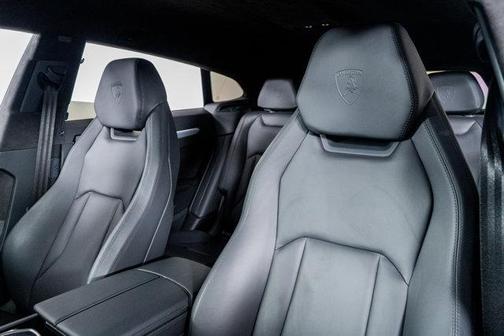 2024 Lamborghini Urus S