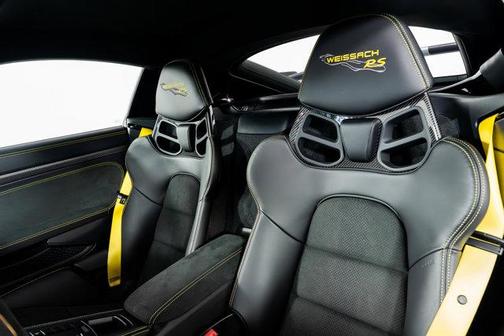 2025 Porsche 718 Cayman GT4 RS
