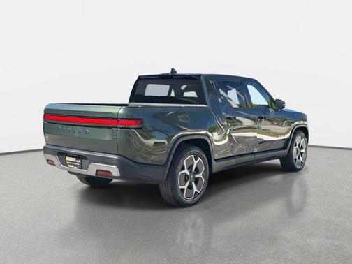 2024 Rivian R1T Adventure Dual Motor Large Pack