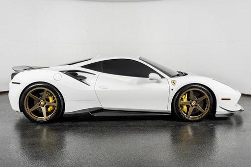 2016 Ferrari 488 GTB Modified