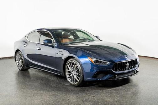 2022 Maserati Ghibli Modena
