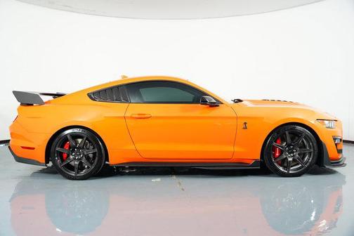2021 Ford Shelby GT500 Base